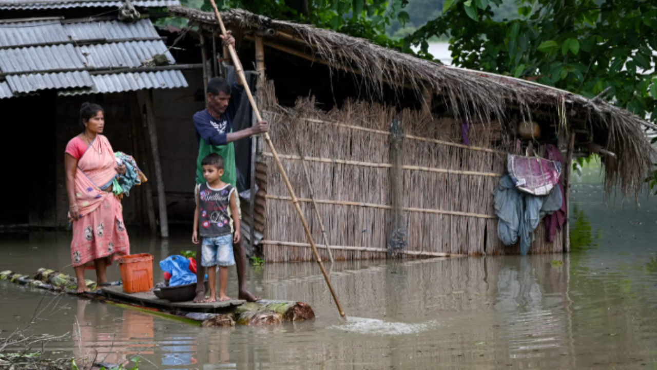 Lluvias e inundaciones dejan nueve muertos y millones de afectados en India y Bangladesh