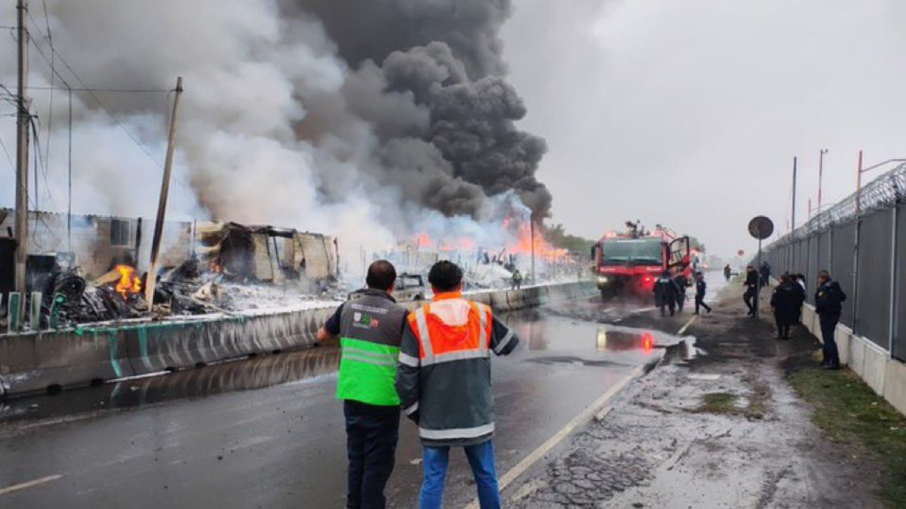 Incendio en alrededores del AICM