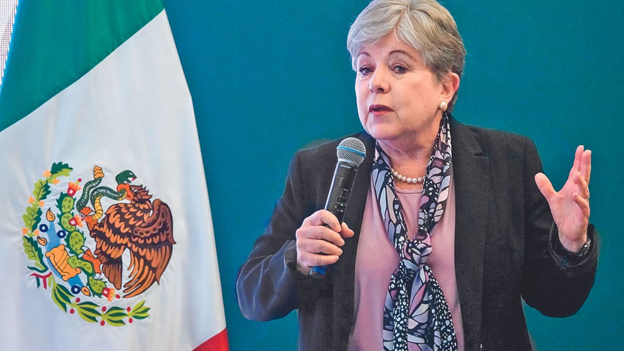 Respeto. La canciller llamó a las naciones a aceptar la decisión, que según sus palabras solo compete a México.