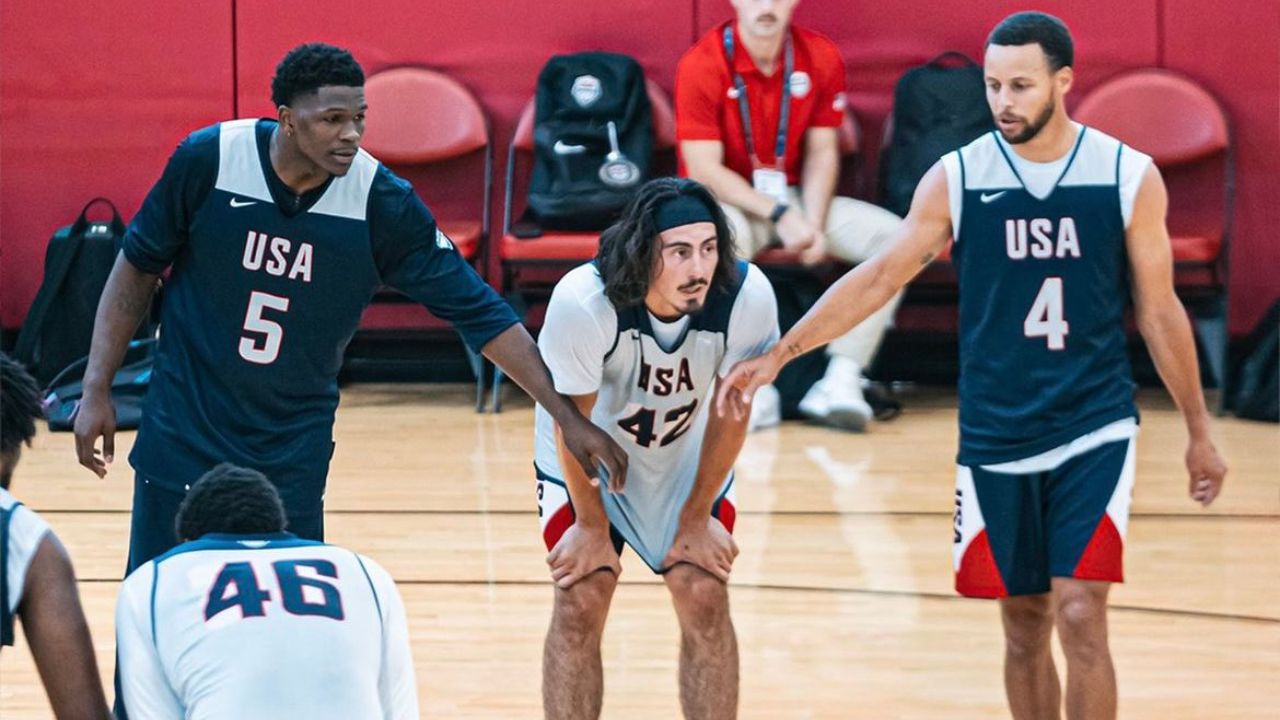 Jaime Jáquez Jr fue visto ya en su papel como integrante del equipo de prácticas que definió la NBA para ayudar en la preparación del Dream Team