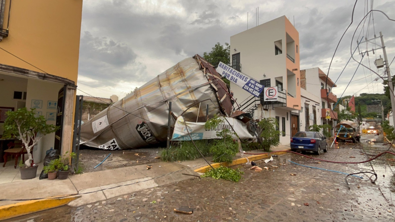 Foto: X@PCJalisco/ Explosión deja 5 muertos y 2 heridos de gravedad