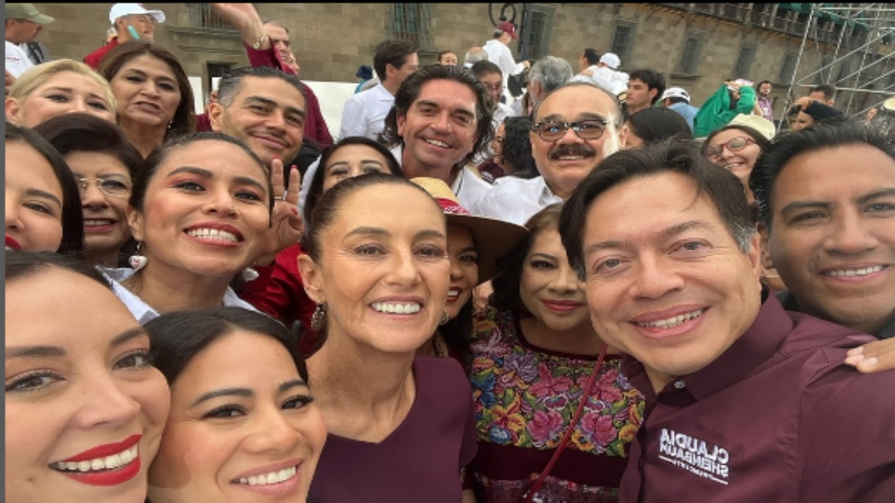 Foto: Instagram@morena_partido/ Claudia Sheinbaum e integrantes de Morena