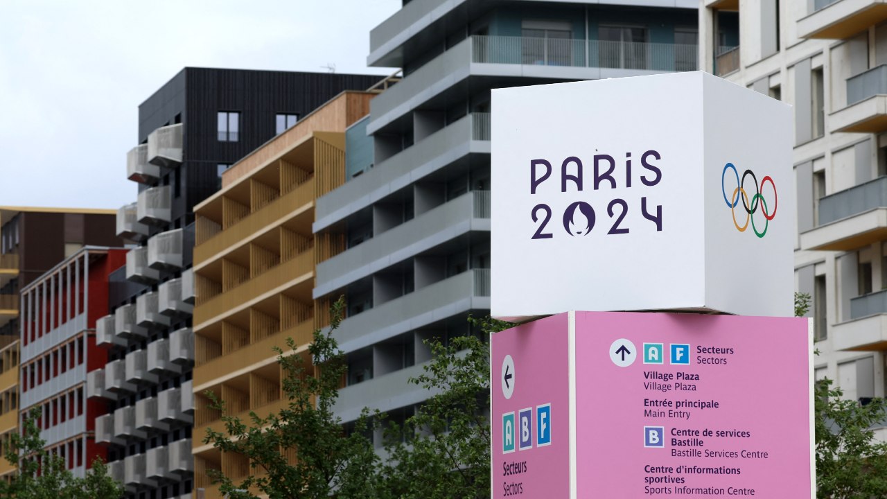 A casi una semana de que comiencen los Juegos Olímpicos de París 2024, la Villa Olímpica parisina abre sus puertas