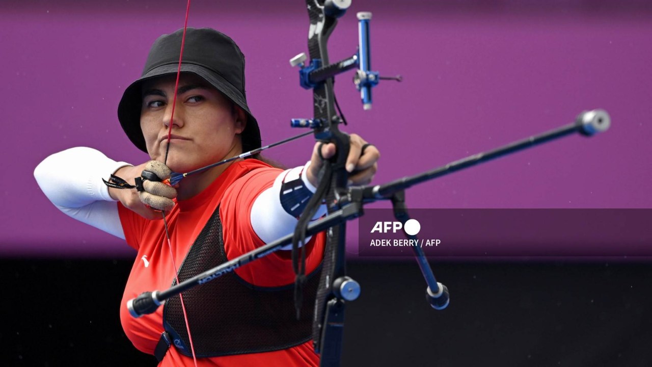 La arquera mexicana, Alejandra Valencia, fue una de las atletas destacadas en la ronda clasificatoria del Tiro con Arco en París 2024.