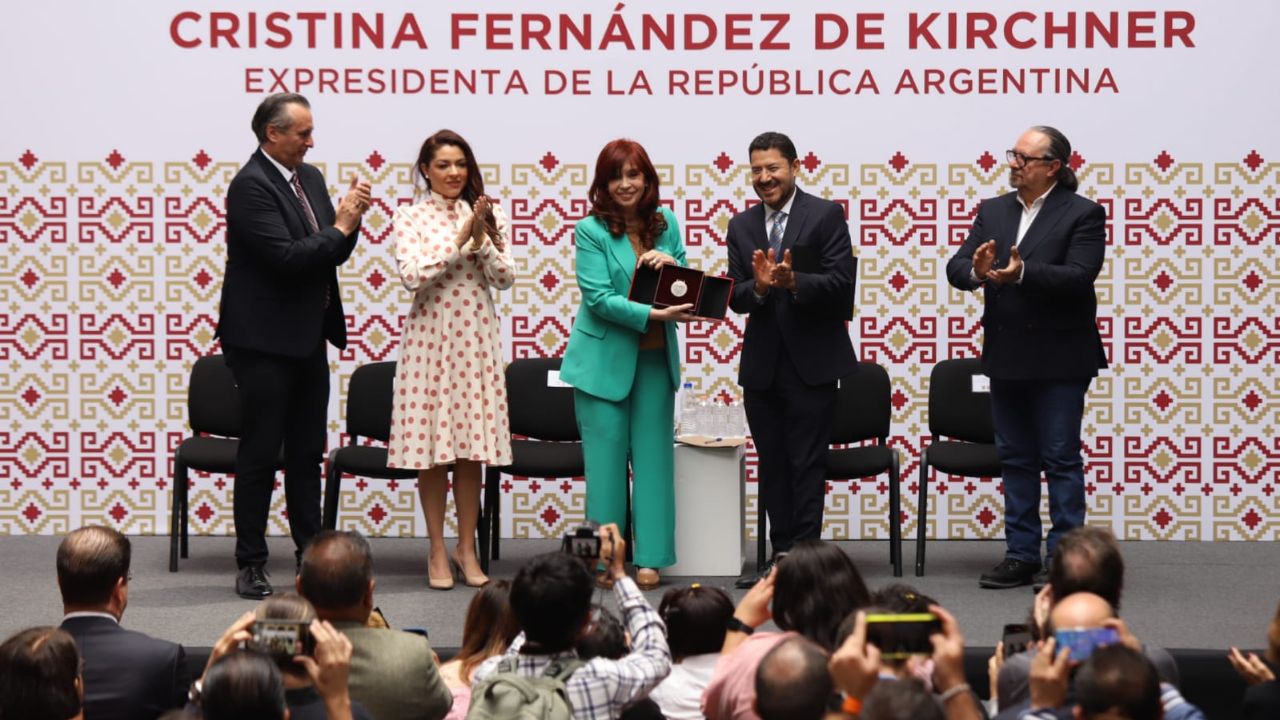 Gobierno de CDMX nombra huésped distinguida a expresidenta de Argentina, Cristina Kirchner