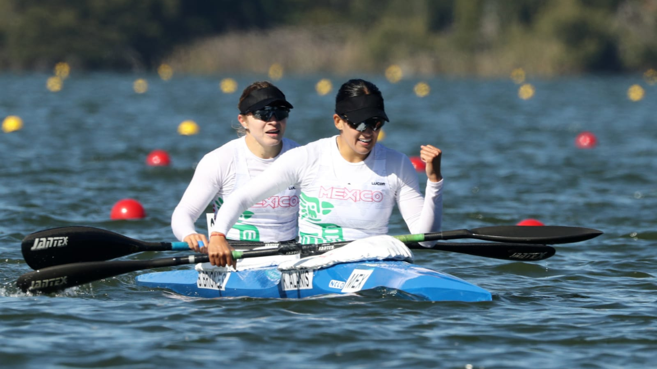 Karina Alanis y Beatriz Briones, dupla mexicana competidora en paragüismo en esprint, logró su pase a la semifinales en París.