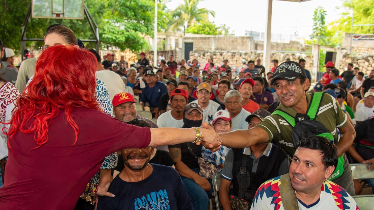 Llamó a no politizar la actividad pesquera y reafirmó su compromiso con los pescadores campechanos de trabajar hombro a hombro