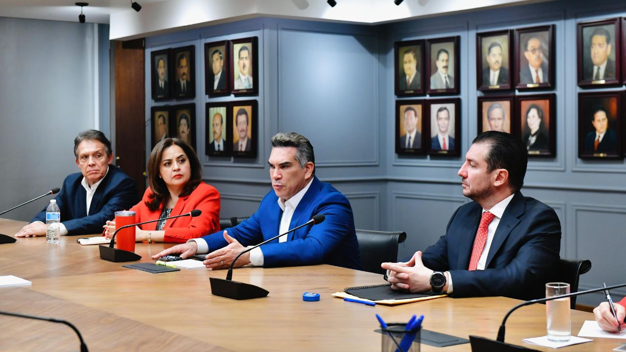 Presenta PRI ante INE impugnación a sobrerrepresentación