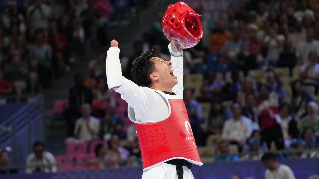 Luis Mario Nájera conquista la primera medalla de plata en el Para taekwondo mexicano