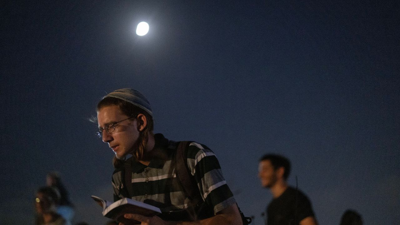 VIOLENCIA. Mientras líderes internacionales instan a evitar una escalada, Israel vive tensión, ante una respuesta del país islámico.