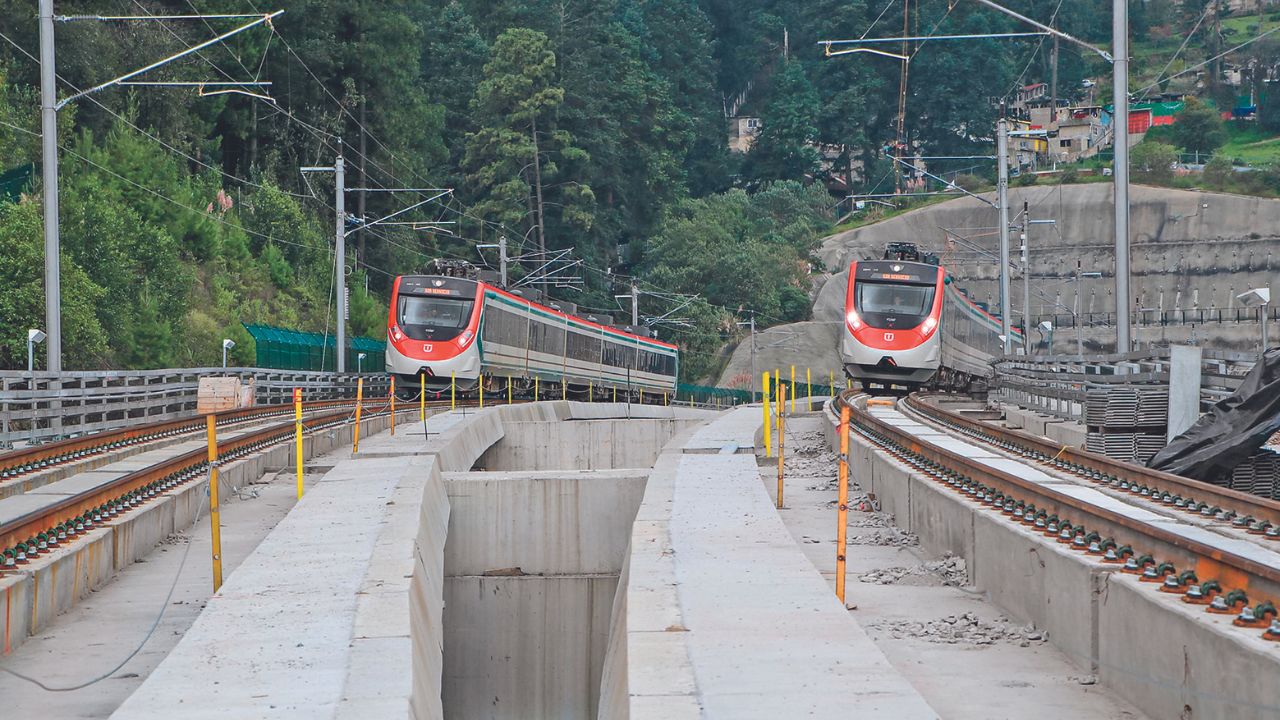 Tren El Insurgente