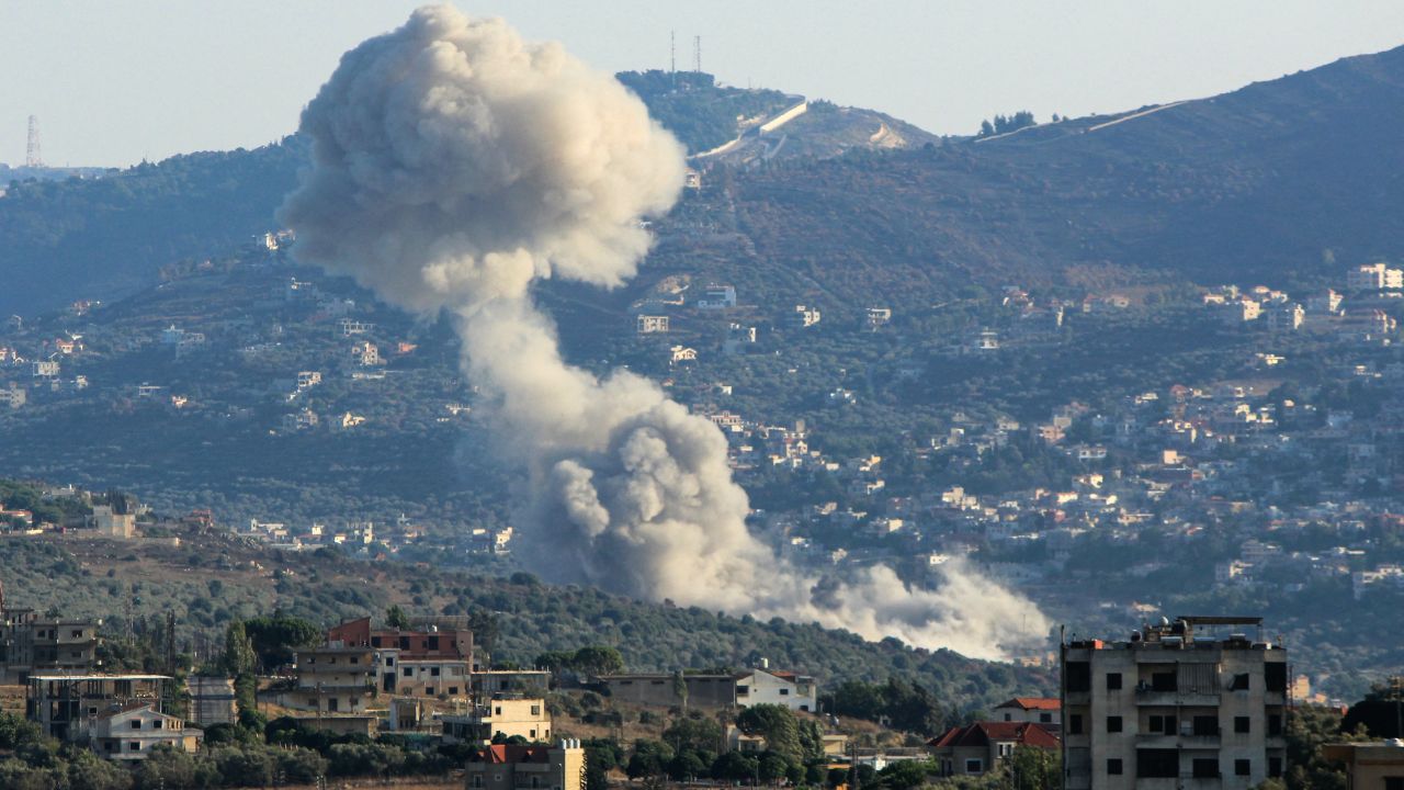 CONFRONTACIÓN. La reciente escalada incluye un sobrevuelo de cazas israelíes sobre Beirut y el lanzamiento de cohetes desde la Franja de Gaza.