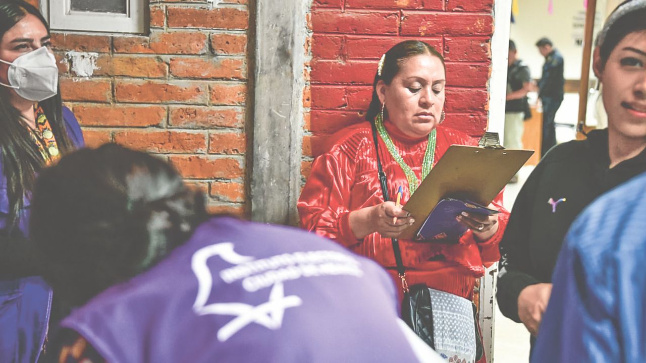 Necesidad. La presidenta del Instituto Electoral, Patricia Avendaño, pidió promover cómo las mujeres deben denunciar las agresiones políticas.