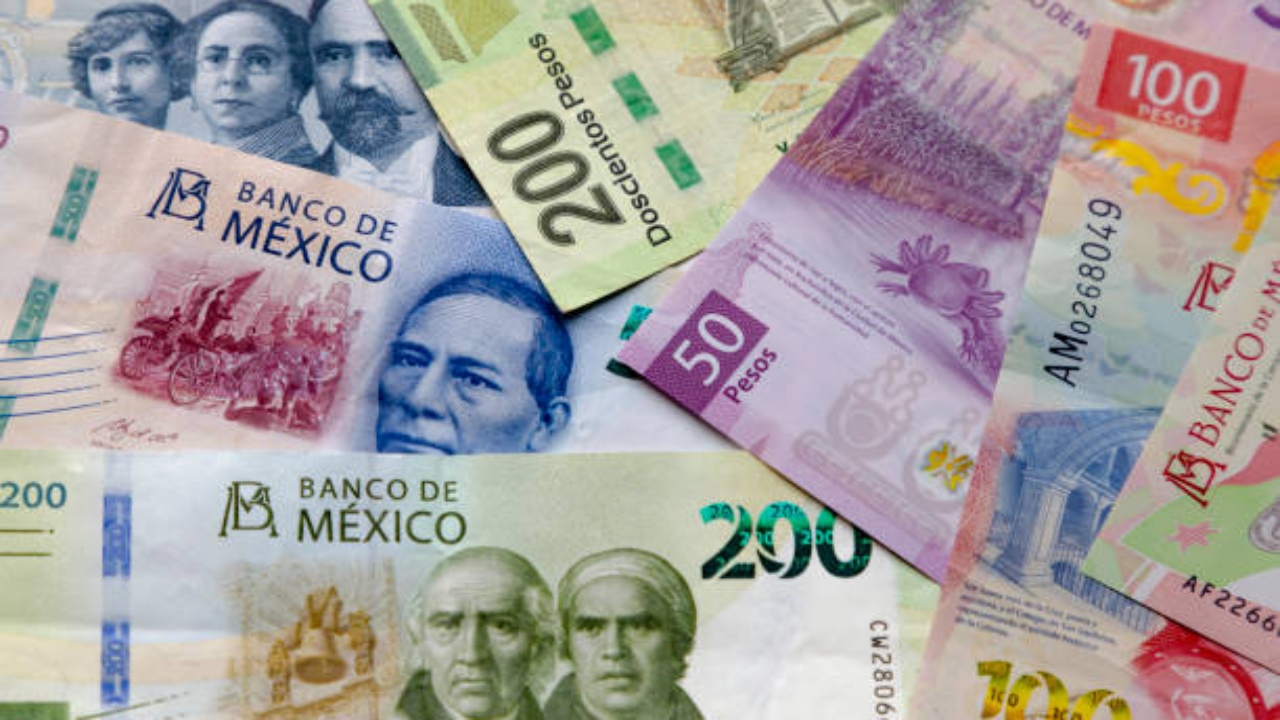 Foto: Pexels/ La moneda mexicana cerró la sesión con una depreciación de 1.18% o 22.9 centavos