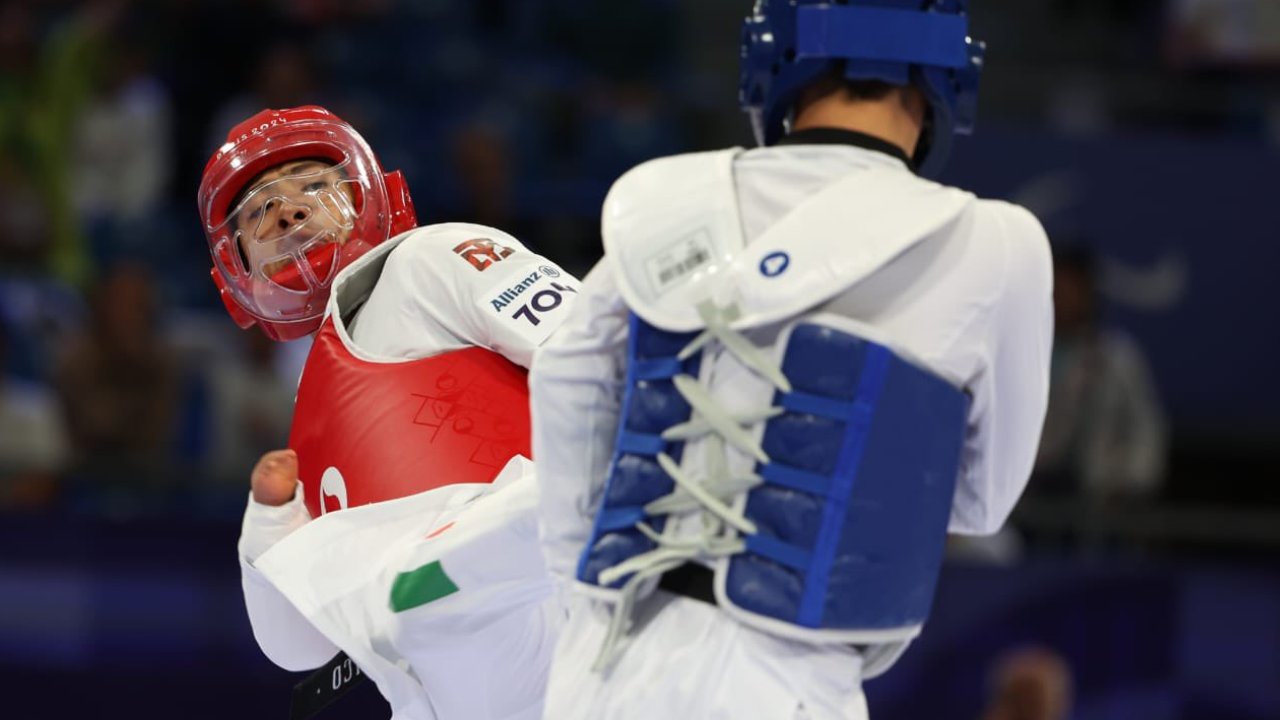 Luis Mario Nájera avanzó en su final de para taekwondo y aseguró medalla para México en los Juegos Paralímpicos de París 2024.