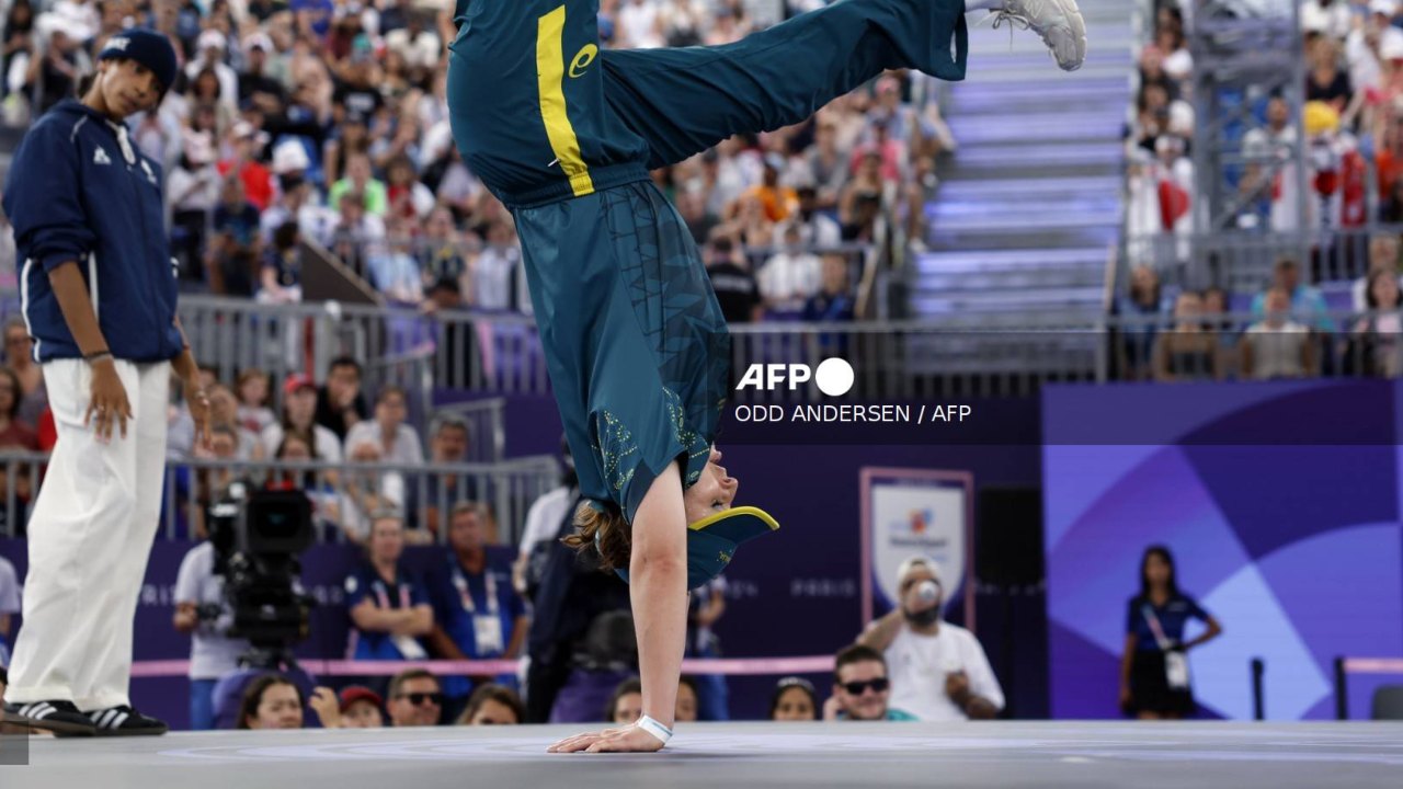 "Raygun", bailarina de breakdance de Australia, denunció la "devastadora" campaña de odio en su contra luego de su actuación en París 2024.