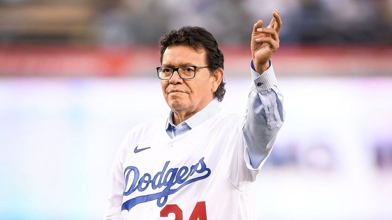 Reportan que Fernando Valenzuela está hospitalizado