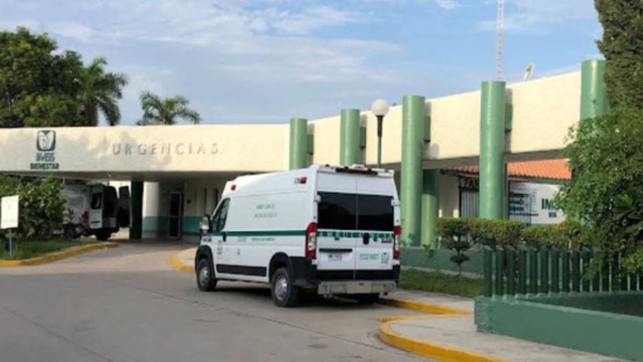 Sicarios amenazan y someten a personal médico de un IMSS en Mazatlán, para atender a sus compañeros heridos de bala