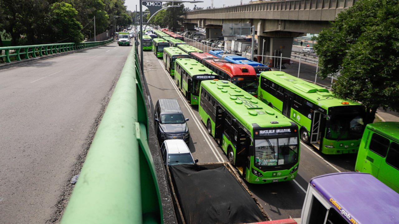 Suspensión de apoyo del Metrobús