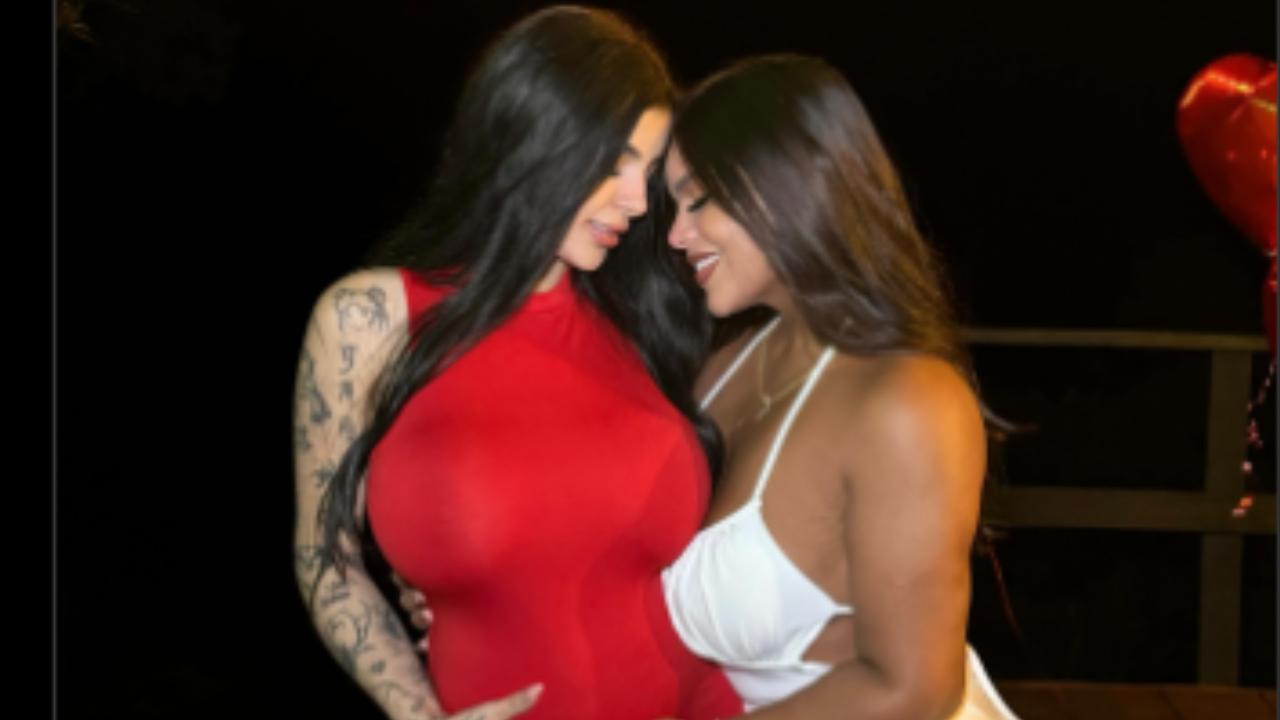 Karely Y gracie Bon esperan a su "nuevo bebe"