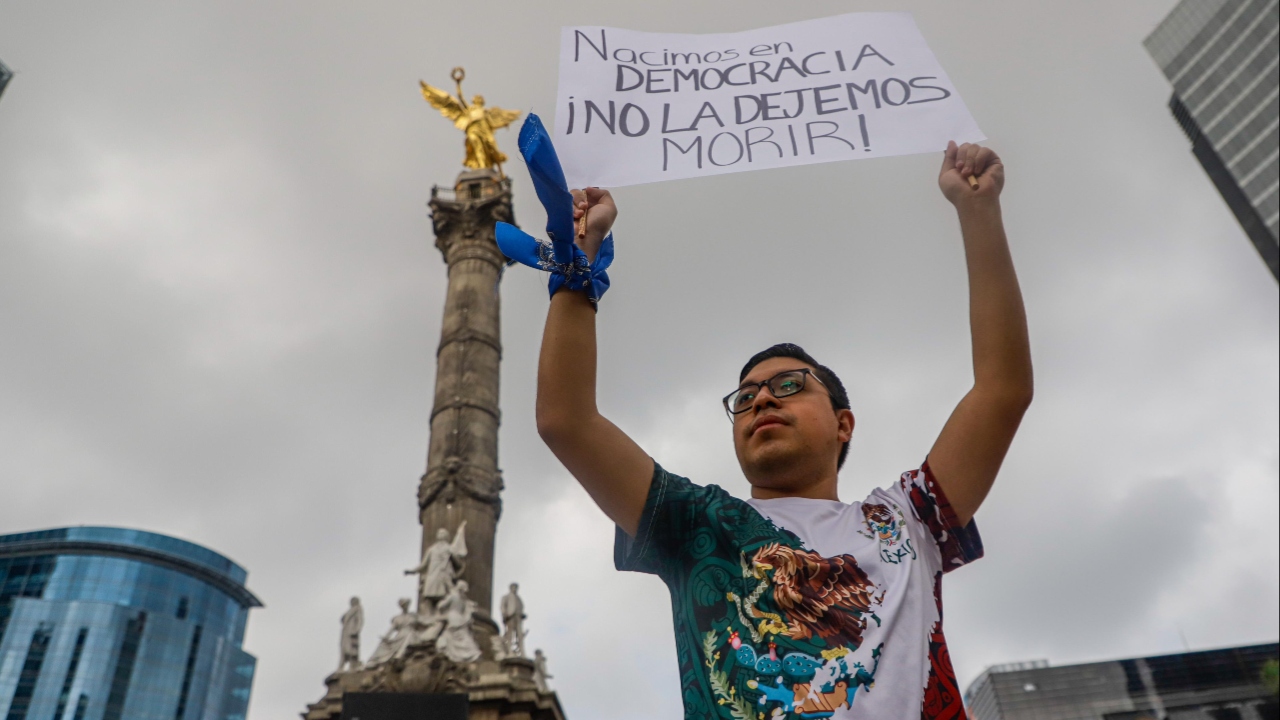 Foto: Miguel Martinez/Estudiantes de la UNAM en respuesta del Poder Judicial