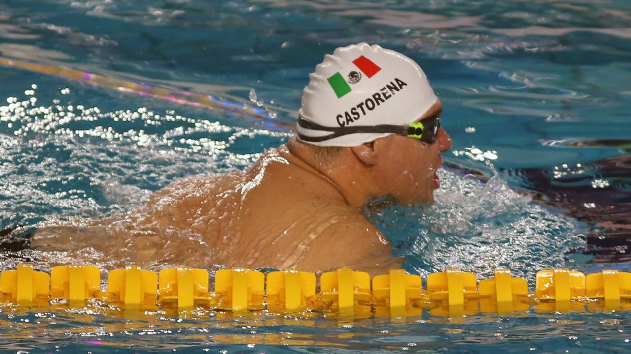 Arnulfo Castorena se llevó este miércoles la medalla de oro para México en la prueba de 50m estilo pecho SB2, en la para natación.