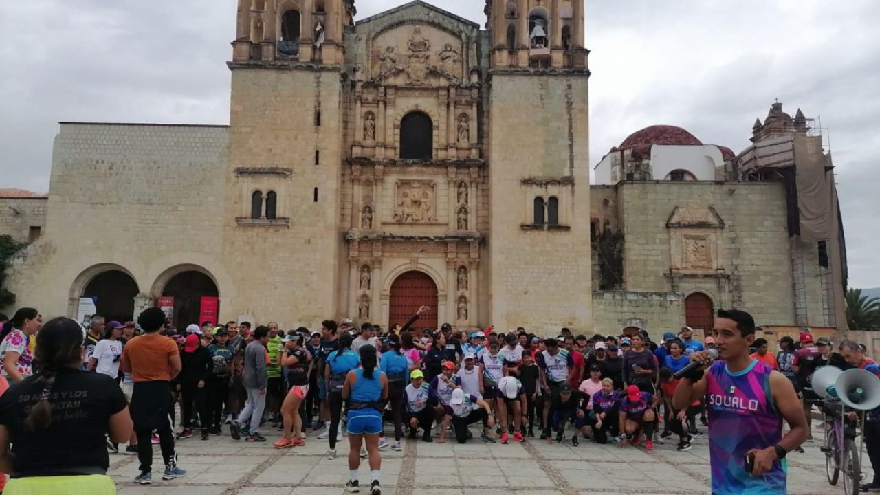 OAXACA. La carrera en apoyo a la corredora Isidra Torres fue por las calles de la capital. 