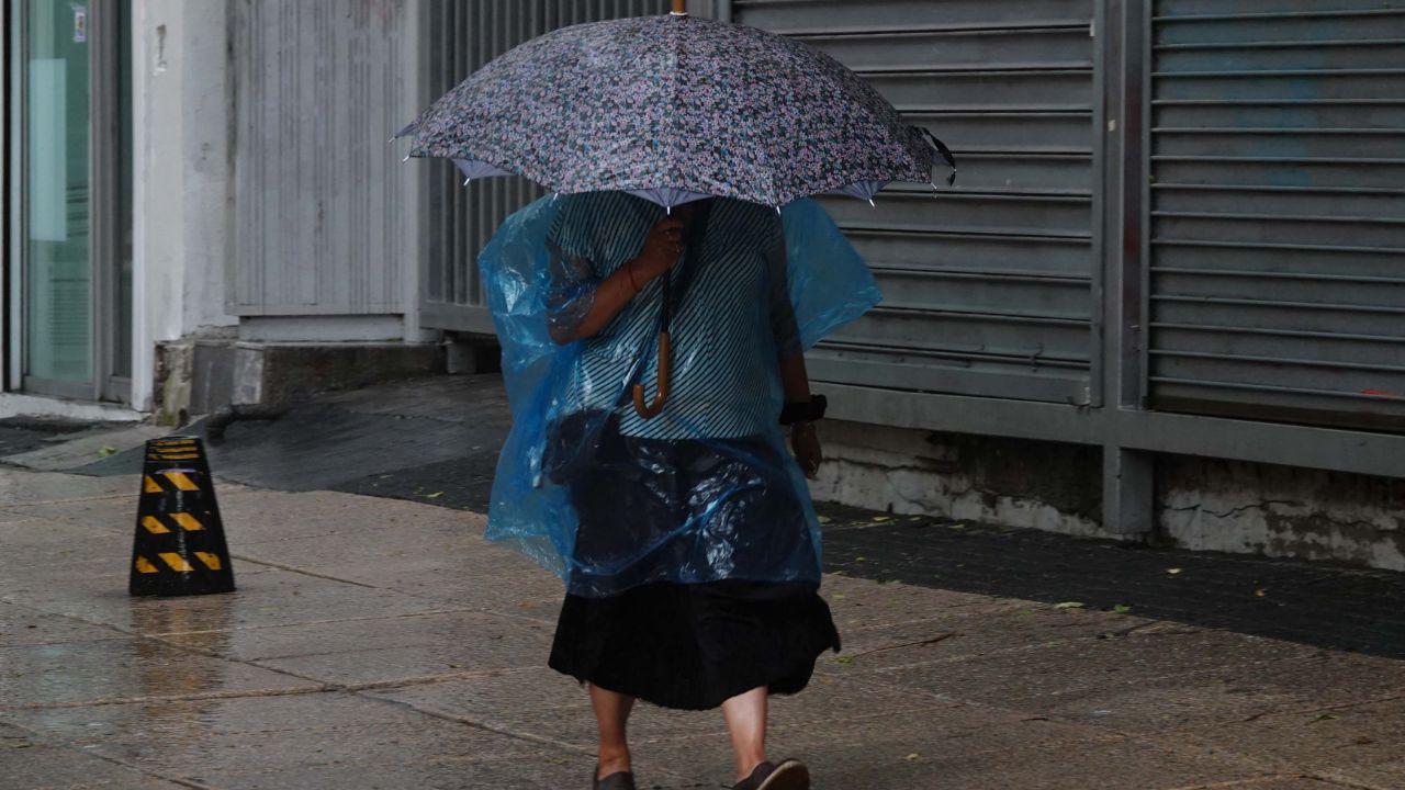 CONSECUENCIAS. Por la tormenta tropical se pronosticaron lluvias puntuales torrenciales en Tabasco y Veracruz.