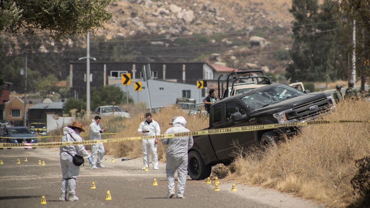 EJECUCIÓN. Un policía municipal de Tecate falleció en un ataque armado en la carretera libre Tecate-Mexicali. Baja California se ubica entre lo primeros lugares en asesinatos. 