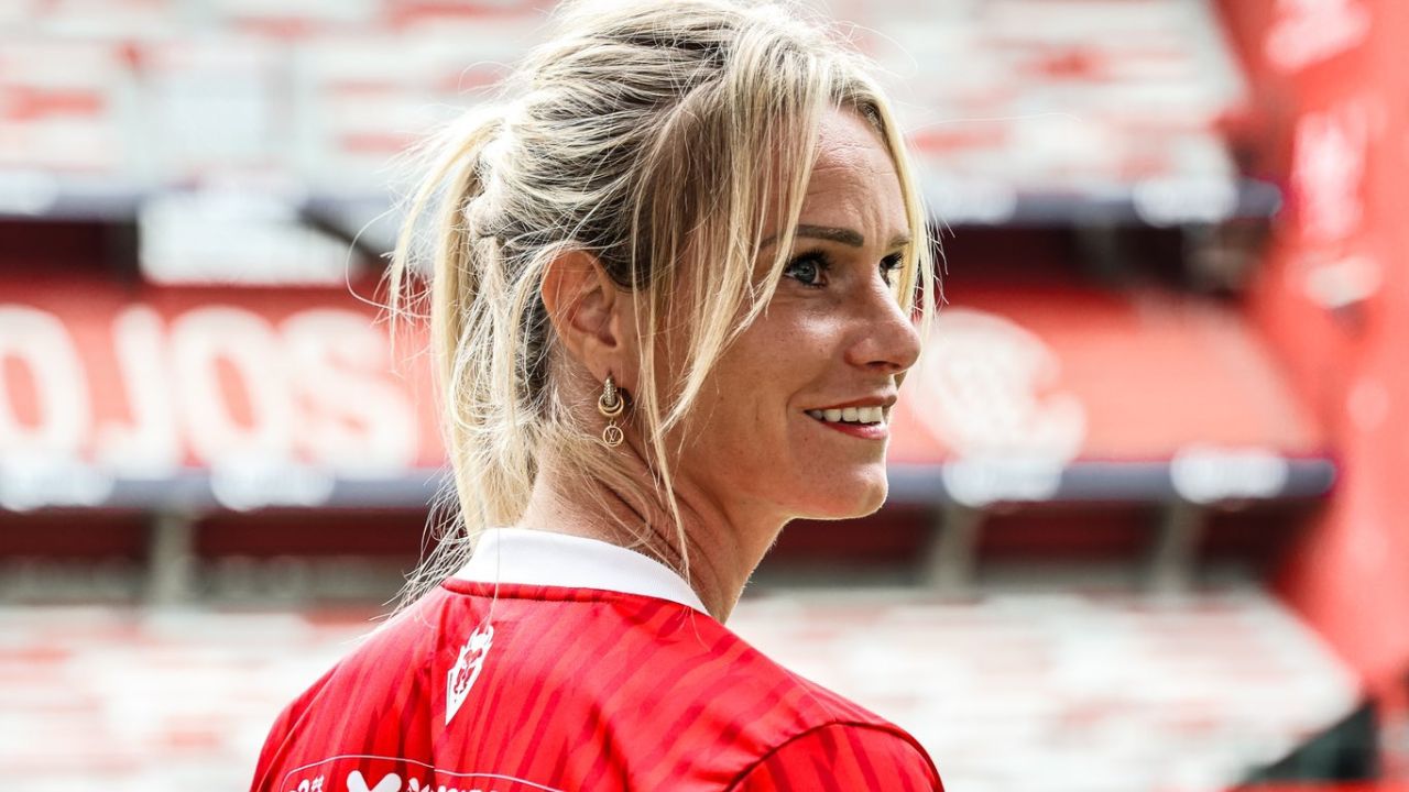 Tras su paso por el Utah Royals de la NWSL, el equipo femenil de las Diablas Rojas del Toluca recibió a la jugadora francesa Amandine Henry como el fichaje más reciente