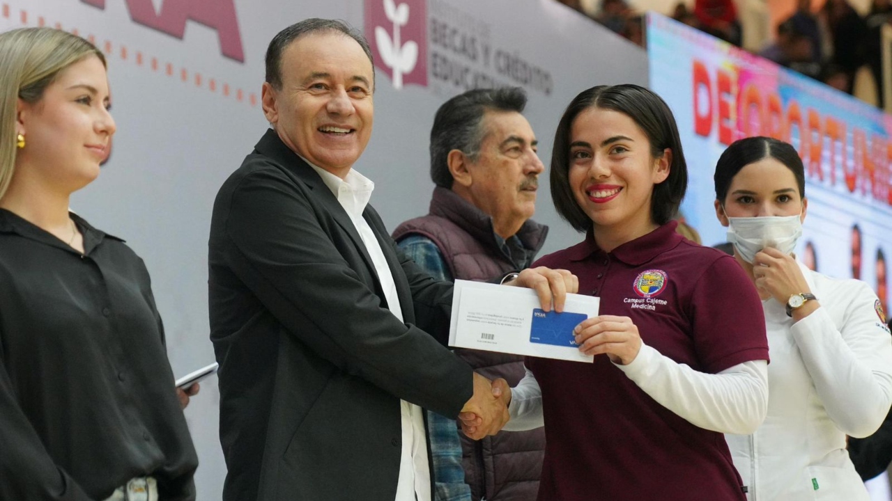 Foto: Especial/ Alfonso Durazo Montaño, habla sobre las becas para estudiantes de primaria, secundaria y universidades públicas