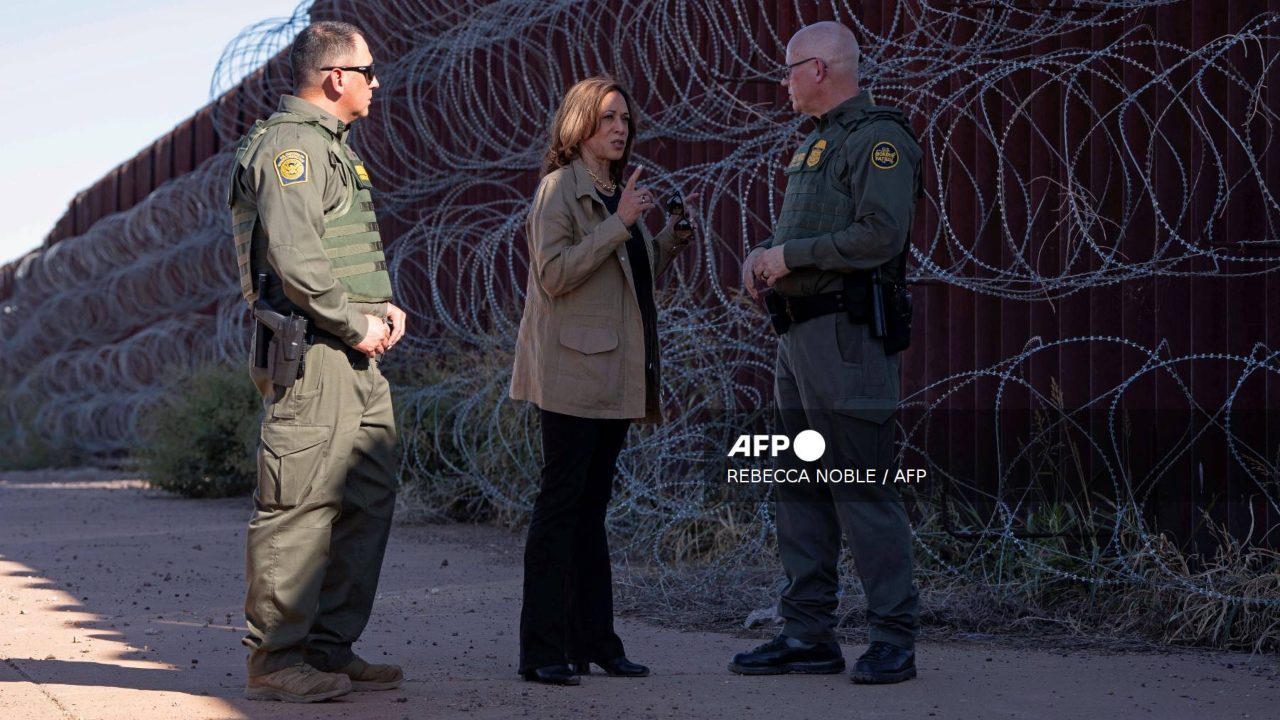 Como parte de su campaña presidencial, Kamala Harris llega este viernes a la frontera de EU con México para hablar sobre migración