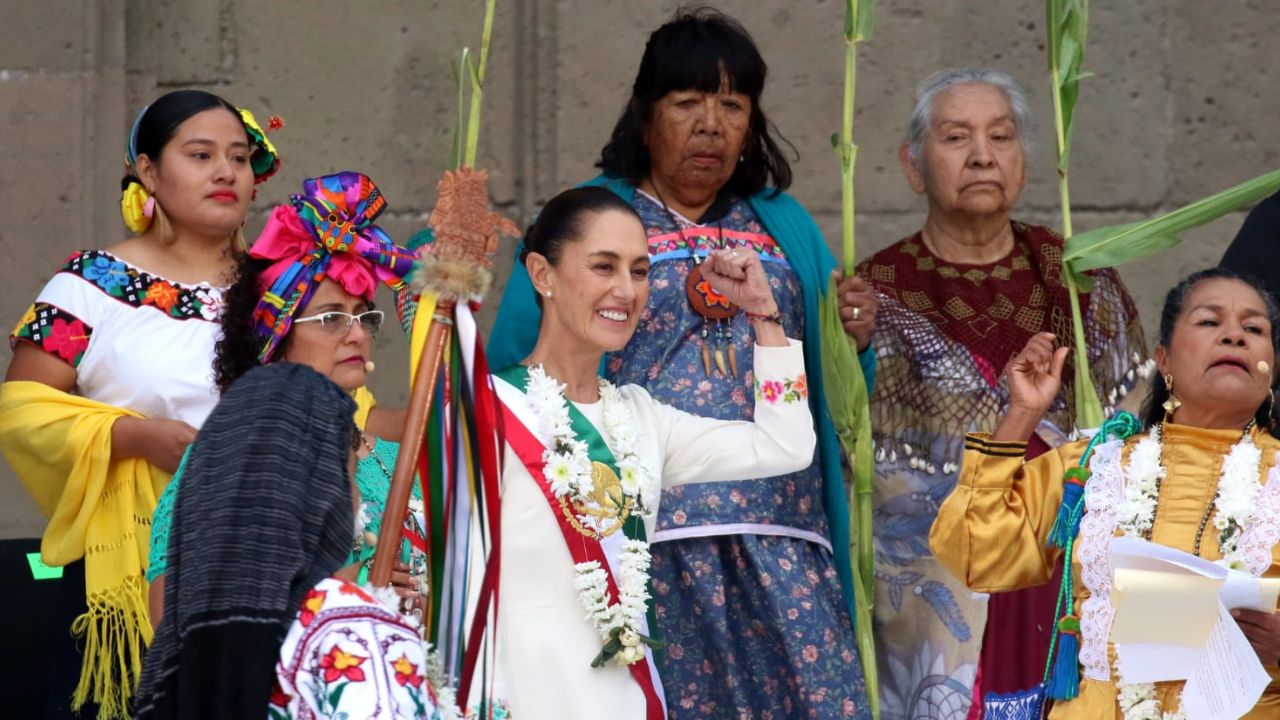 Sheinbaum rinde toma de protesta en la plancha del Zócalo de la CDMX