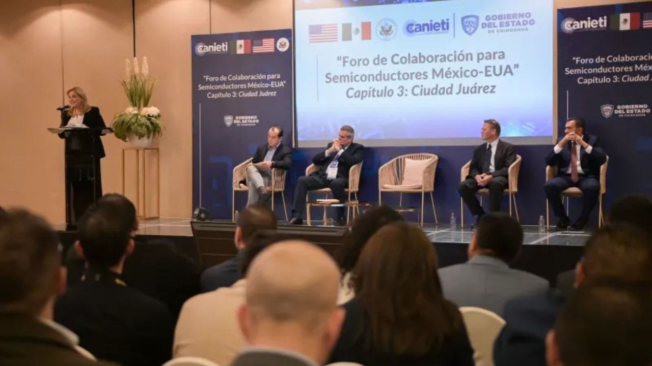 Gobierno de Chihuahua exhortó a autoridades y empresarios de México y EU a consolidar la industria de semiconductores en la región.