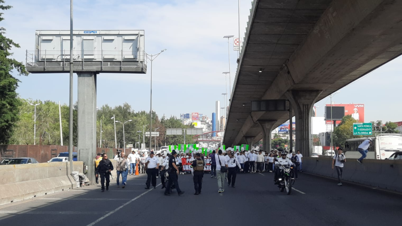 Marcha en Naucalpan