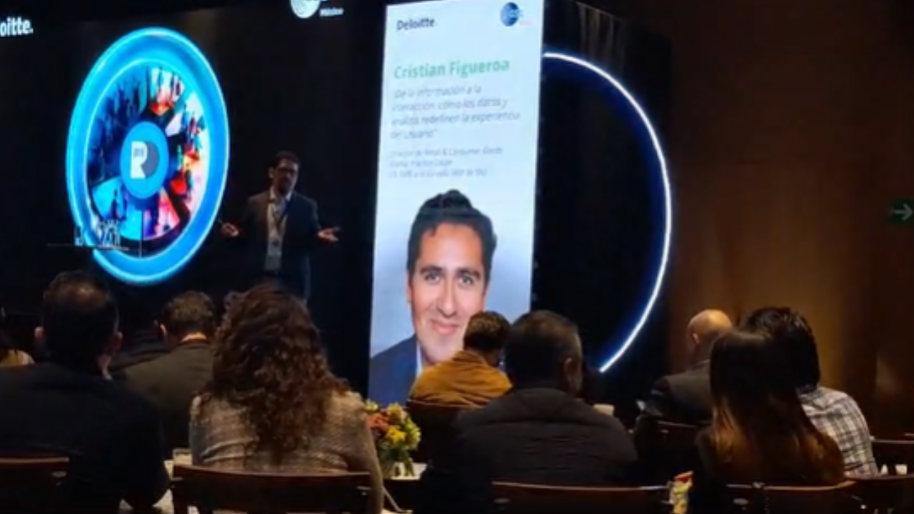 Cristian Figueroa, Director de Retail & Consumer Goods Global Practice Latam y US SMB and Canada SMB de SAS, destaca la relevancia creciente de la Inteligencia Artificial (IA) en el mundo empresarial actual.