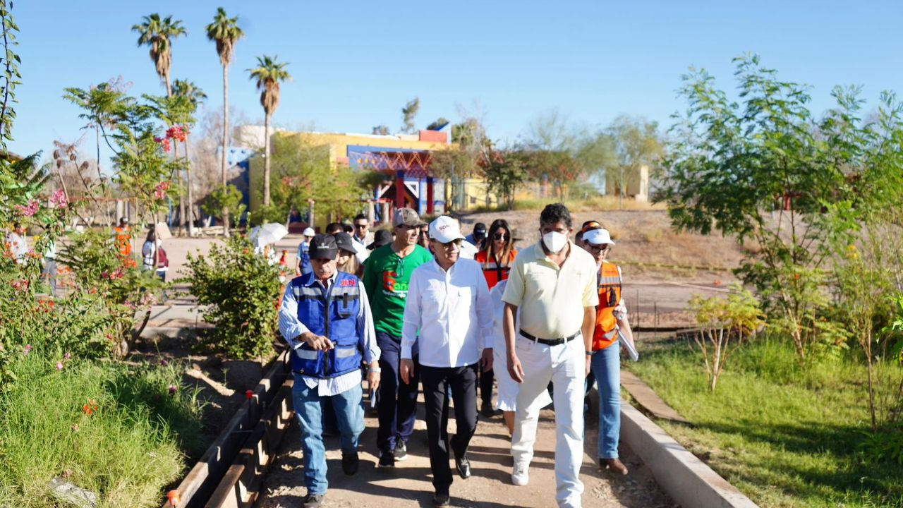 El mandatario estatal realizó un recorrido de supervisión para constatar los avances de la obra