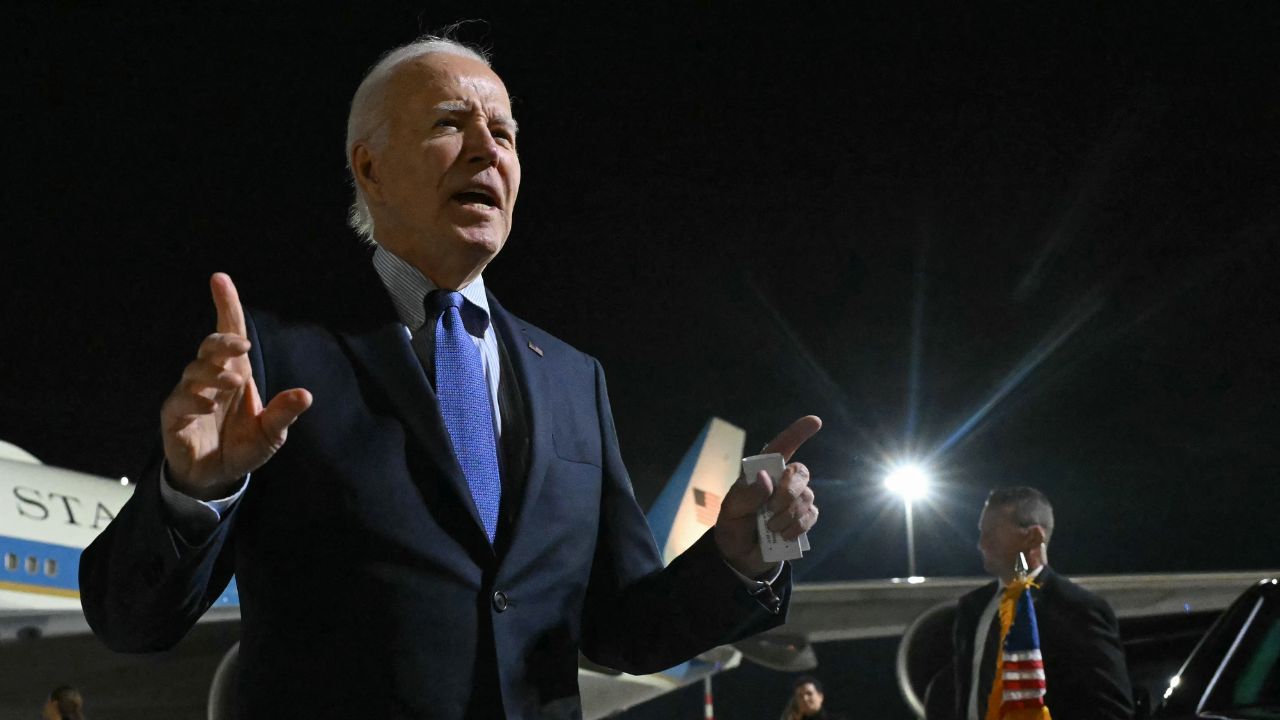 Joe Biden, anunció ayer una nueva condonación de préstamos estudiantiles para funcionarios públicos por unos 4 mil 500 millones de dólares,