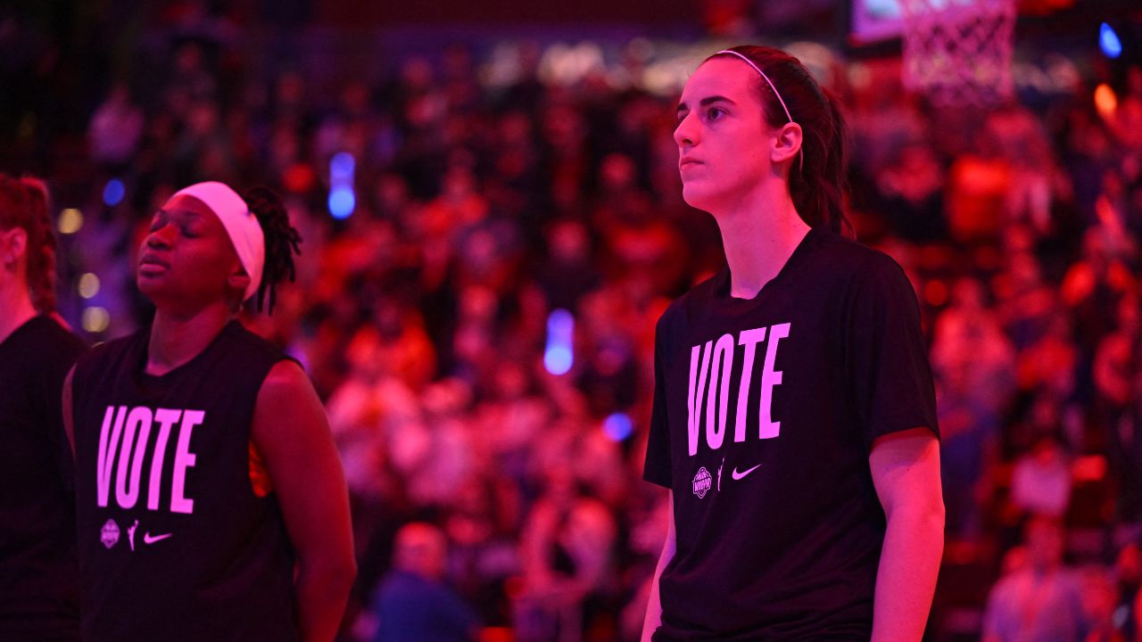 Mediante una decisión determinada casi por unanimidad y 66 de los 67 votos a favor, la estrella de la Fiebre de Indiana, Caitlin Clark, fue reconocida como novata del año en la WNBA,