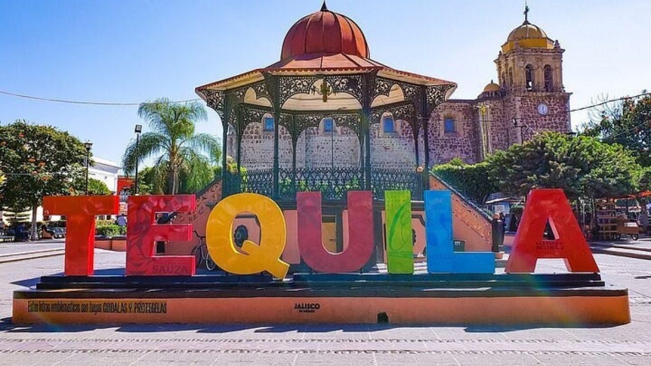 TESORO. La plaza principal de este Pueblo Mágico resguarda sitios emblemáticos, gastronomía y mucha fiesta.