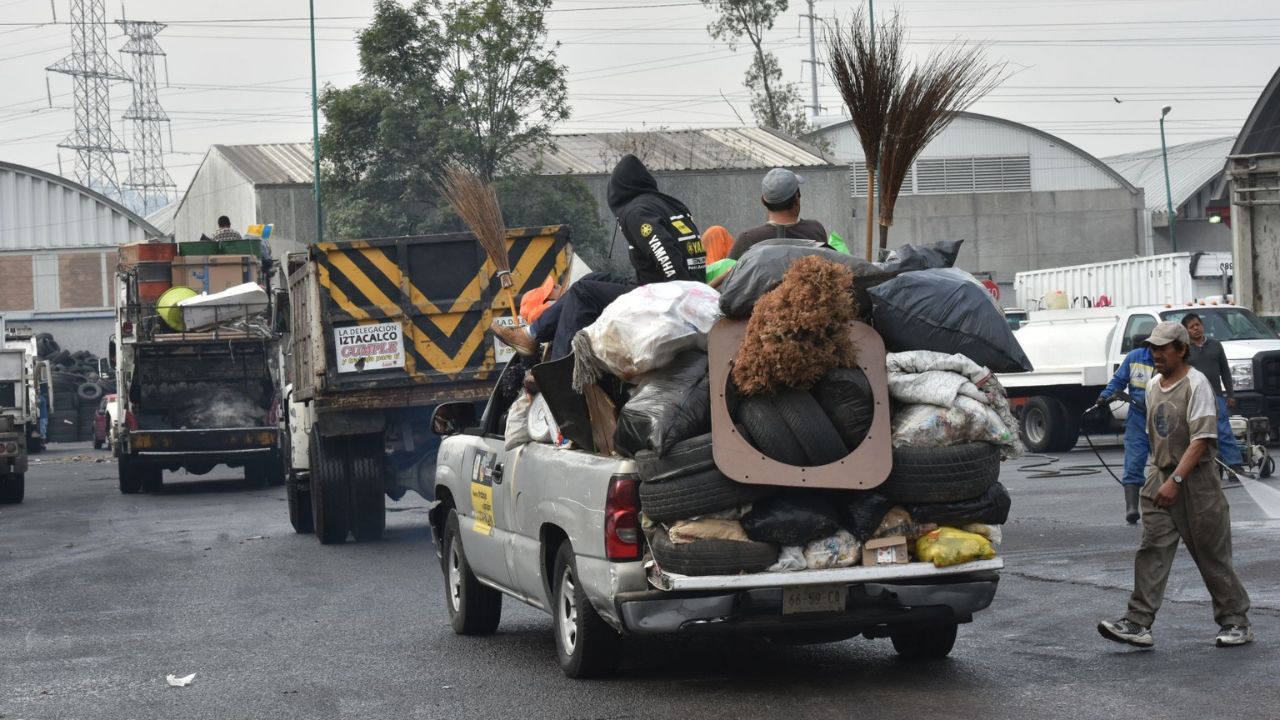 Ecología. Para alcanzar el objetivo de “basura cero”, se propone una política para el adecuado manejo de desechos sólidos.