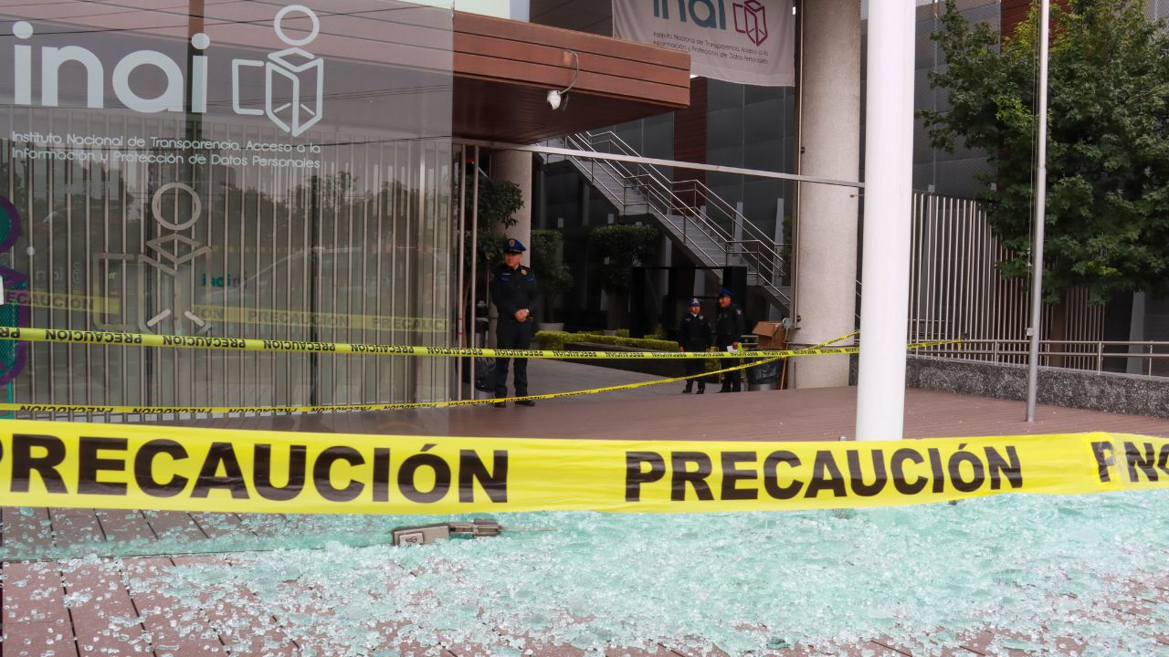 ¿Detienen al presunto responsable de vandalizar las oficinas del INAI