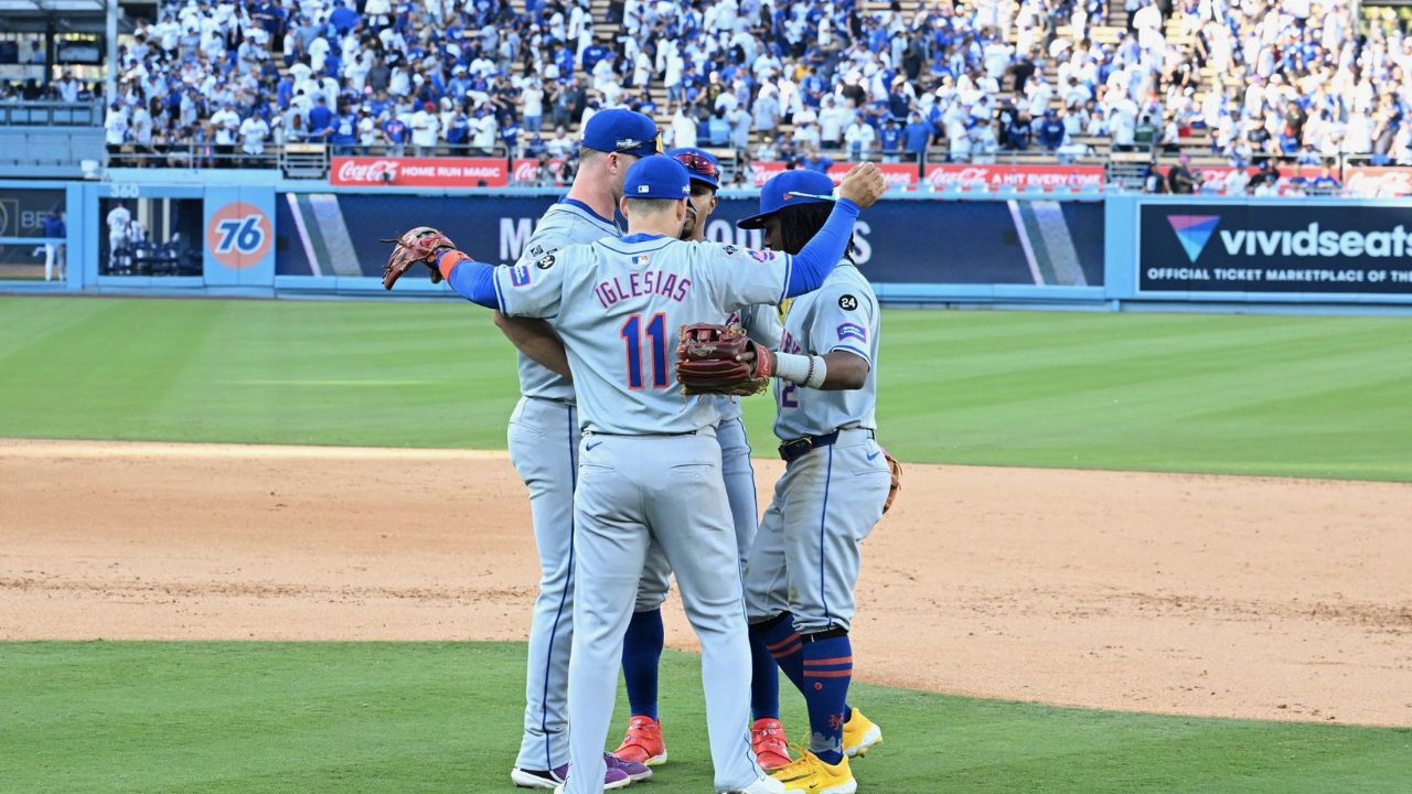 El home run de Lindor puso fin a las 33 entradas consecutivas que los Dodgers tenían sin recibir una carrera en contra de esta postemporada, para empatar el récord de los Orioles de 1966