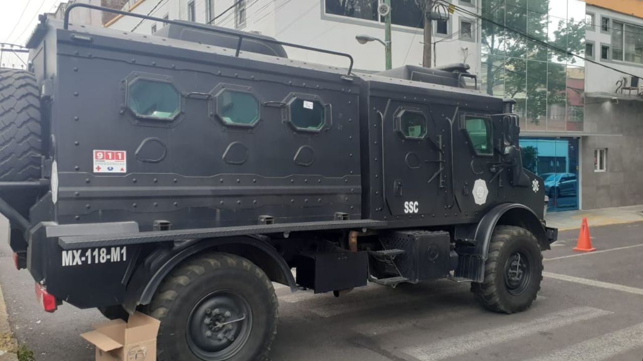 Medidas.Seguridad Ciudadana desplegó camionetas y un camión blindado para resguardar el lugar donde convalece la diputada suplente.