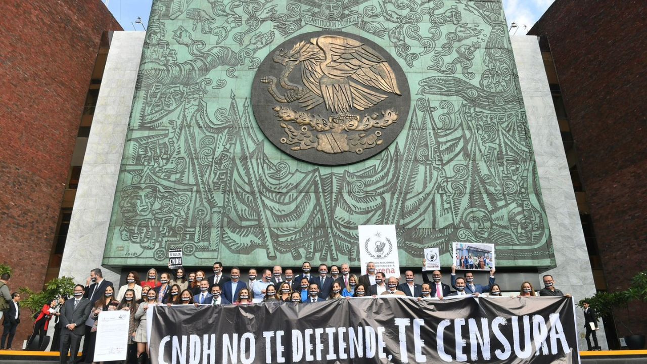 Unidos. 12 de 13 organizaciones sociales rechazaron la reelección de Rosario Piedra ante el Senado. 