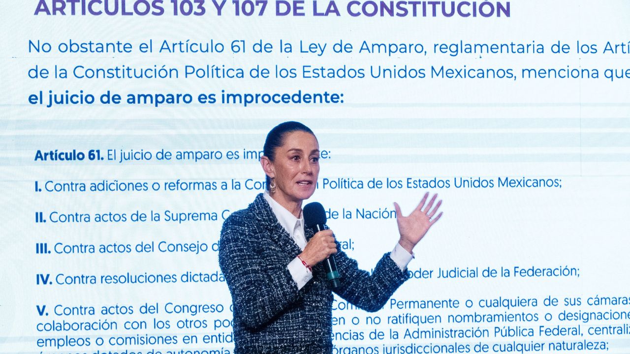 Cautela. La presidenta Sheinbaum advirtió que acudirá ante el Congreso de la Unión para preguntar si es factible la orden de una jueza sobre el DOF.