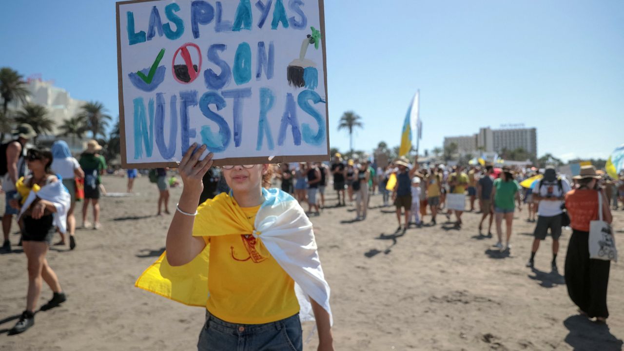 EXIGENCIA. Las protestas en Canarias se enmarcan en un contexto de creciente descontento, con un modelo turístico que beneficia a inversores extranjeros