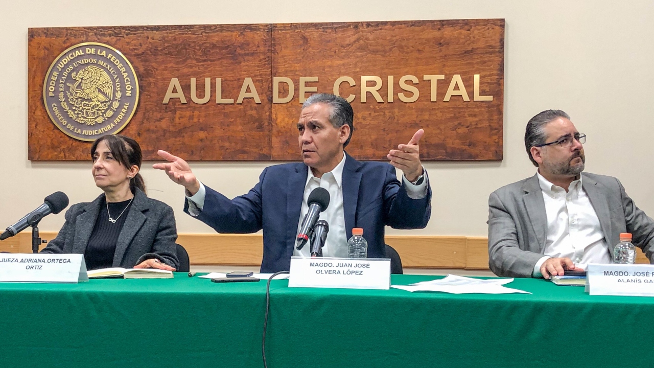 Foto: Miguel Martínez/ En este preciso momento los asuntos se encuentran en zona de los tribunales, como corresponde a un proceso de reforma tan importante