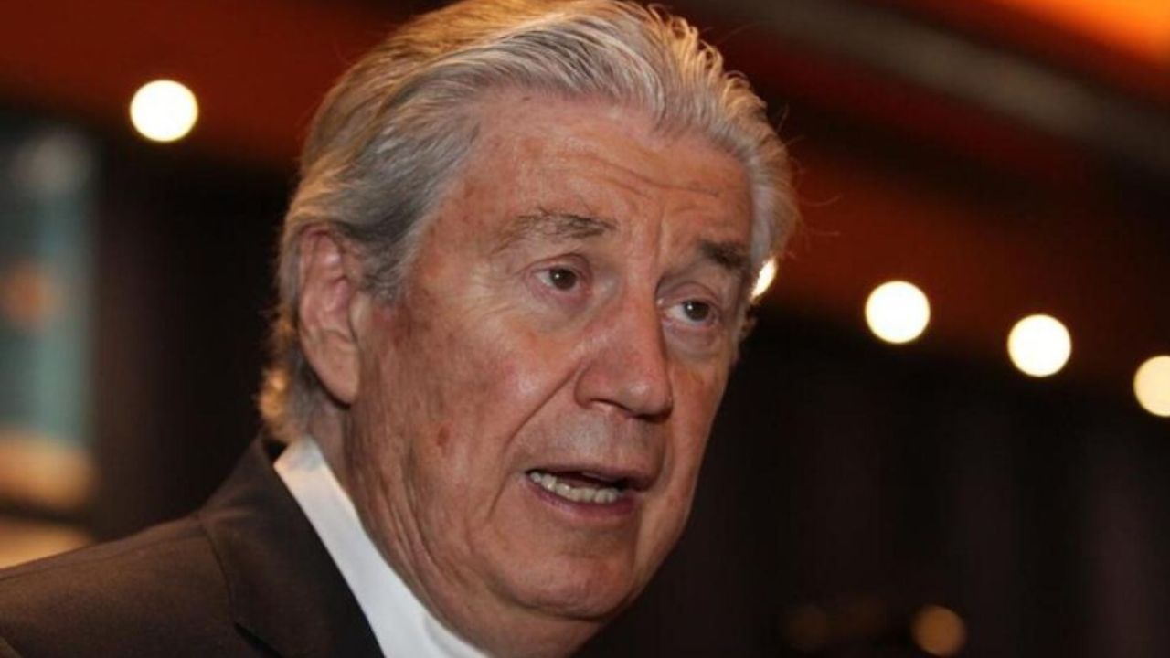 Muere el periodista Raúl Cremoux