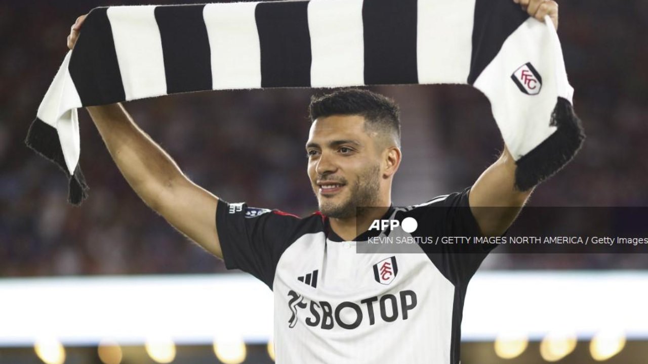 El mexicano Raúl Jiménez sigue con su racha goleadora, pues este sábado 19 de octubre anotó desde el minuto 5 con el Fulham.